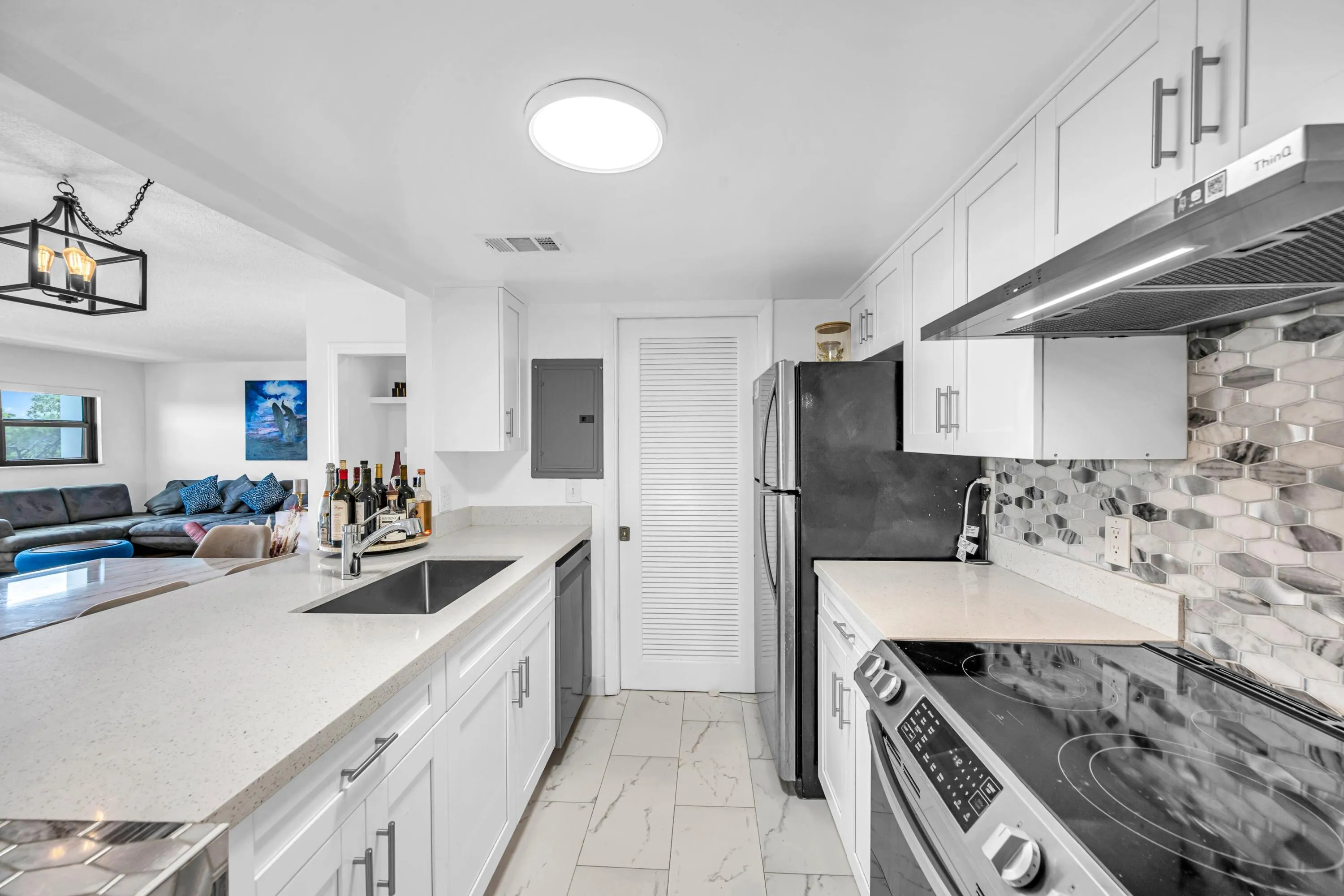 1000 RIVER REACH DR #505-23