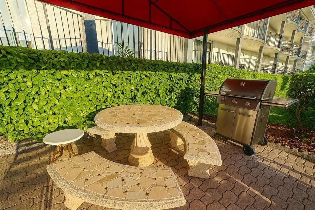 BBQ Grill Area