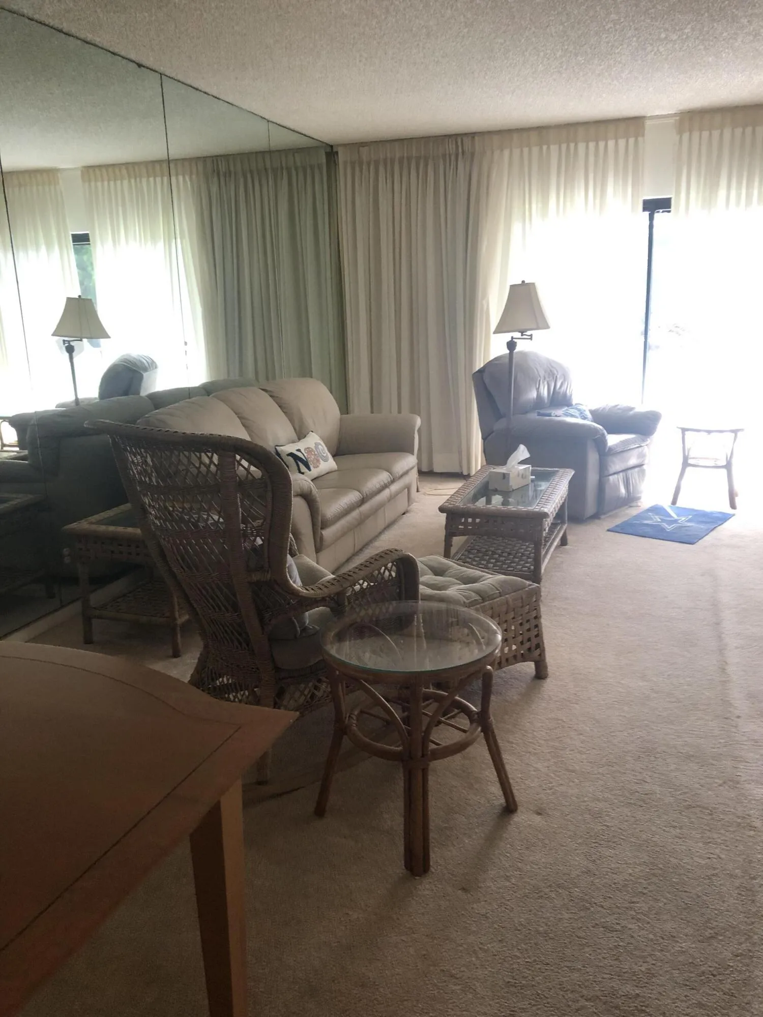 Living Rm