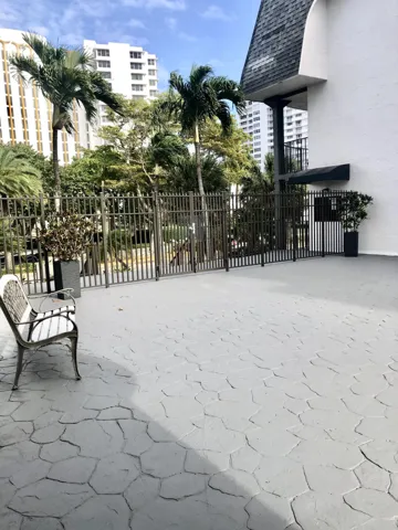 Building Courtyard Area