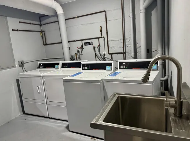 Common Laundry