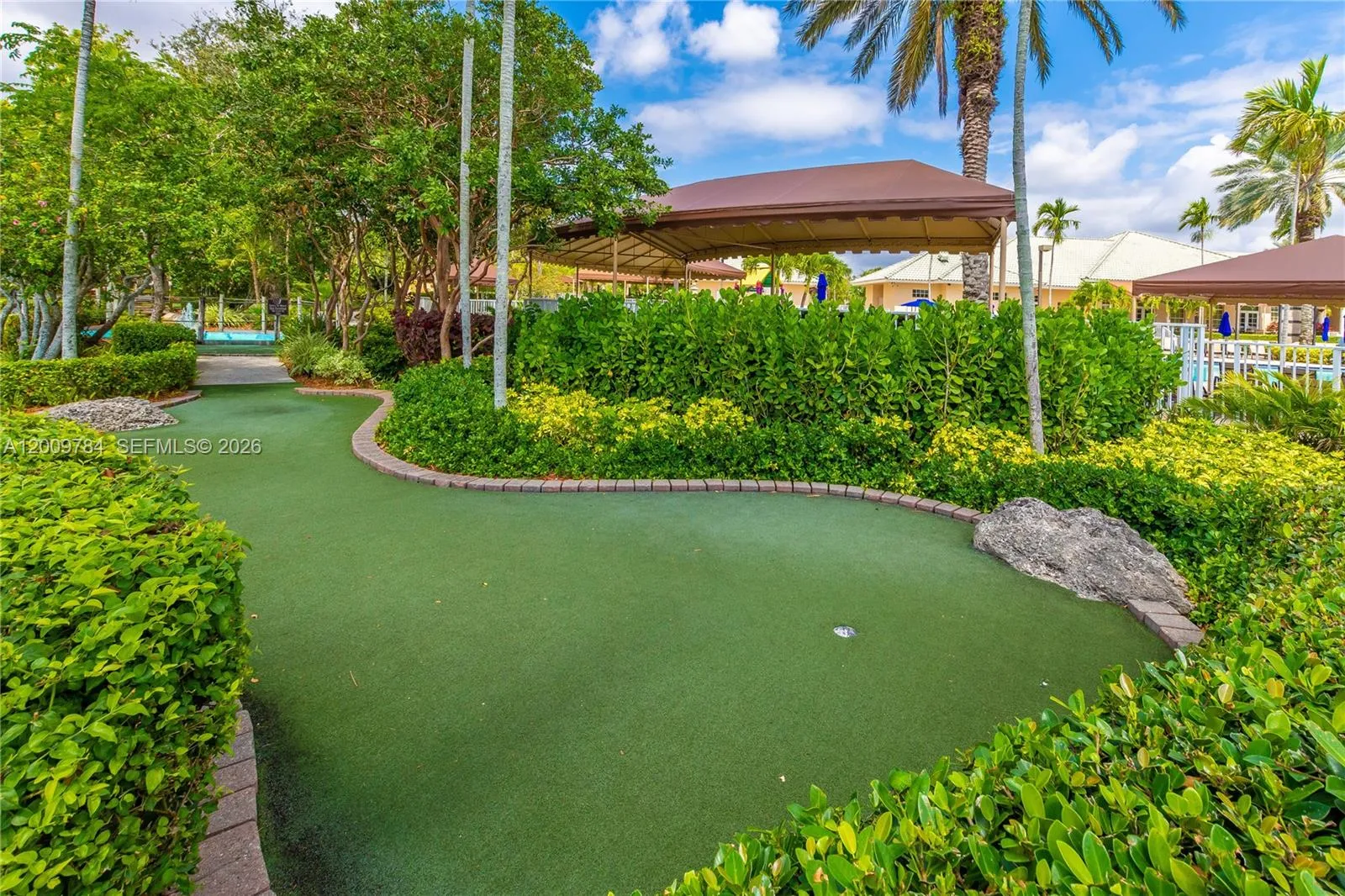 GREAT club house with pools, water slides, kid's pool, mini golf, playground, soccer field, basketball court, baseball cage, roller hockey court and more!