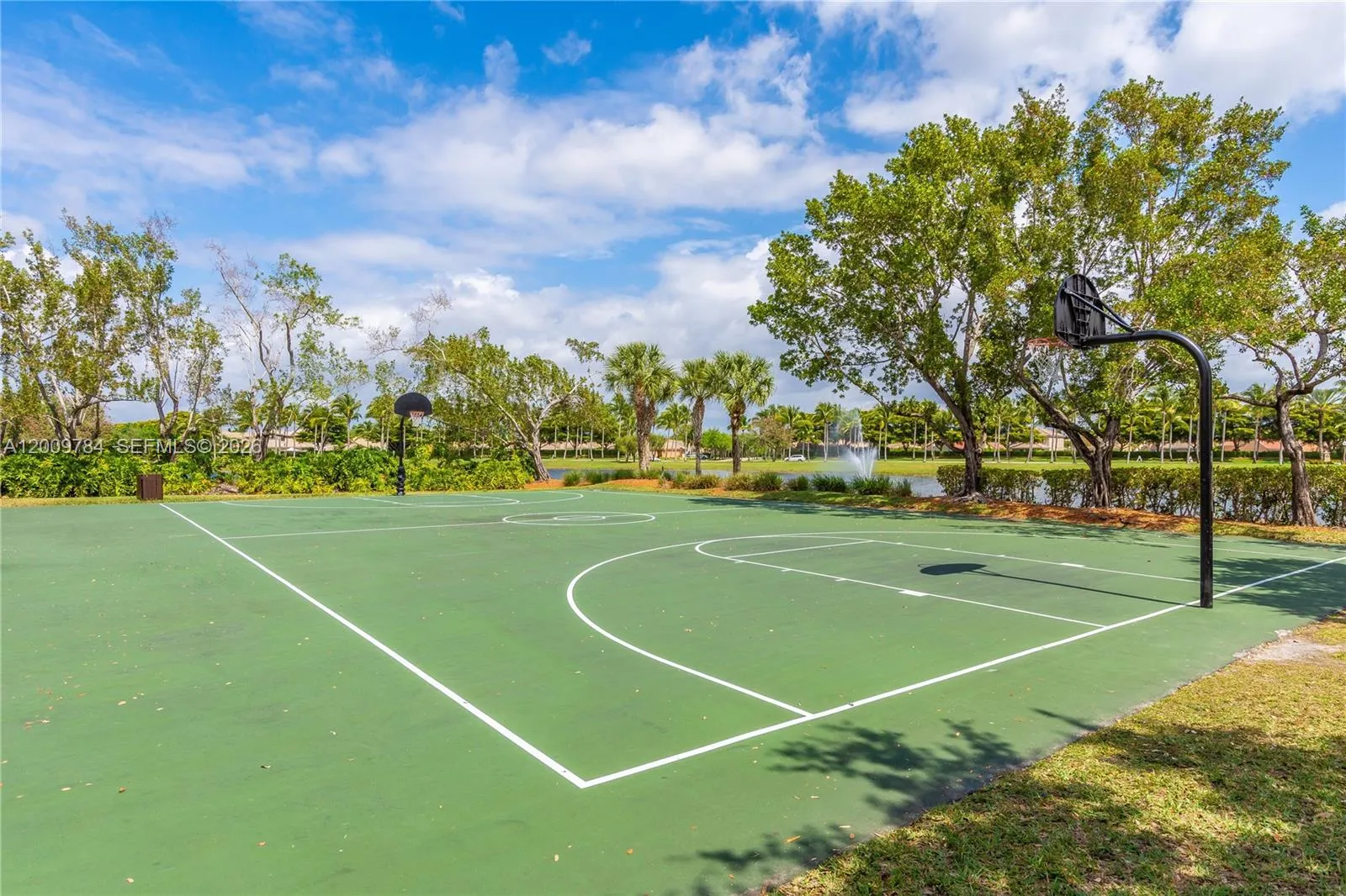 GREAT club house with pools, water slides, kid's pool, mini golf, playground, soccer field, basketball court, baseball cage, roller hockey court and more!