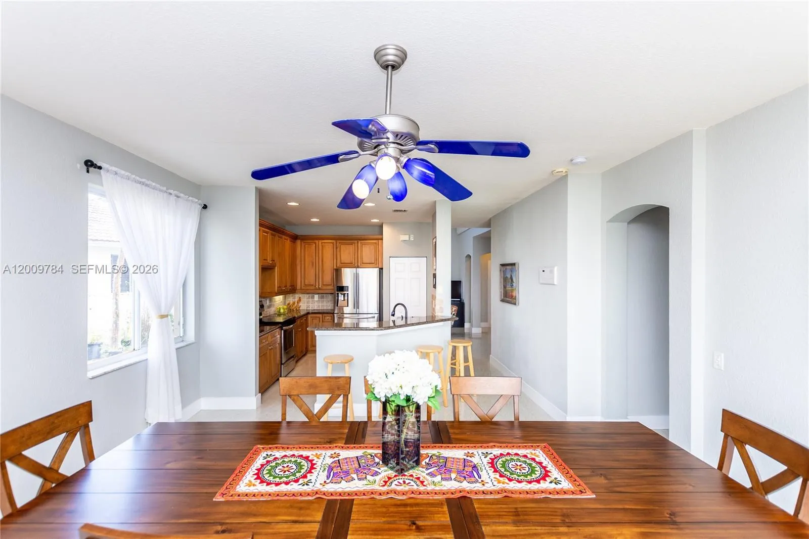 Dining Room with amazing relaxing view of the lake. Can be used also as family room.