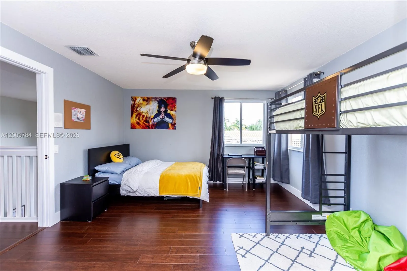 Beautiful 2nd floor master bedroom with real wood dark floors, walking closet and private full bathroom.
