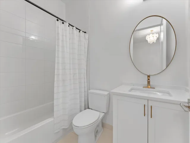 Guest Bathroom 1