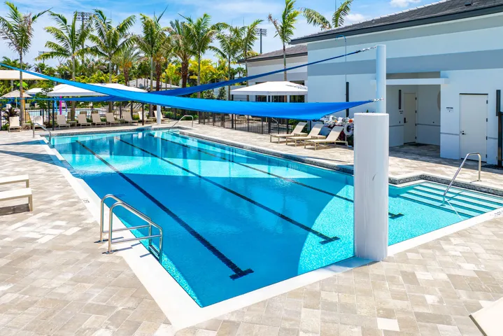 Lotus Edge Pool