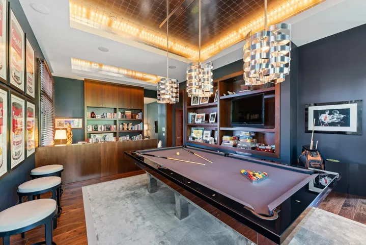 Club Room
