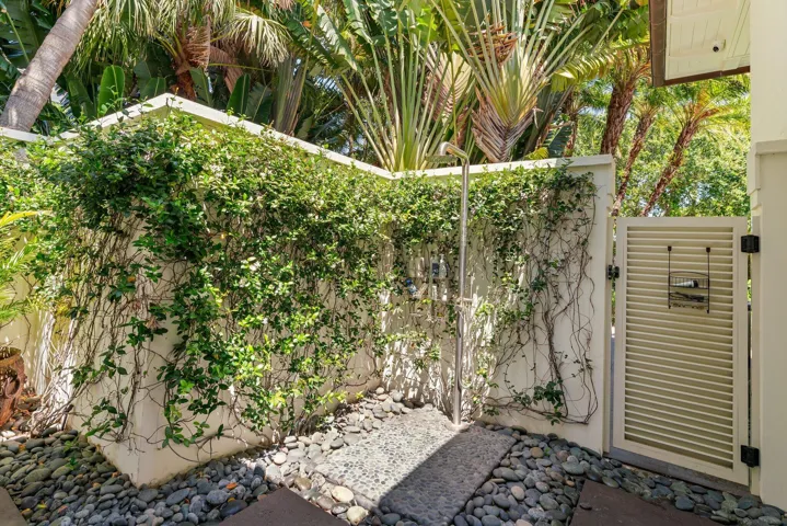 Primary - Outdoor Shower