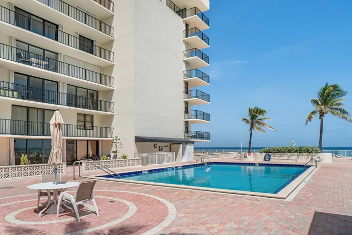 030-3460SouthOceanBoulevard-615-PalmBeac