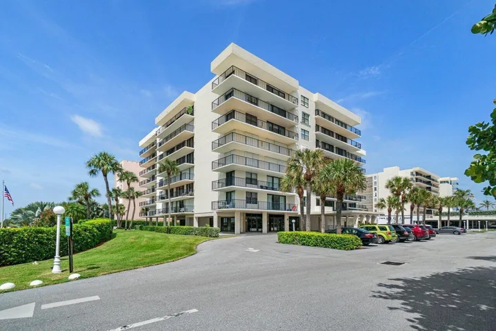 001-3460SouthOceanBoulevard-615-PalmBeac