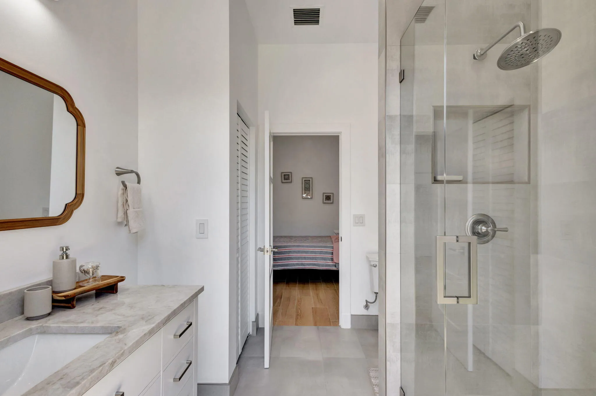 56-web-or-mls-5D1A9256