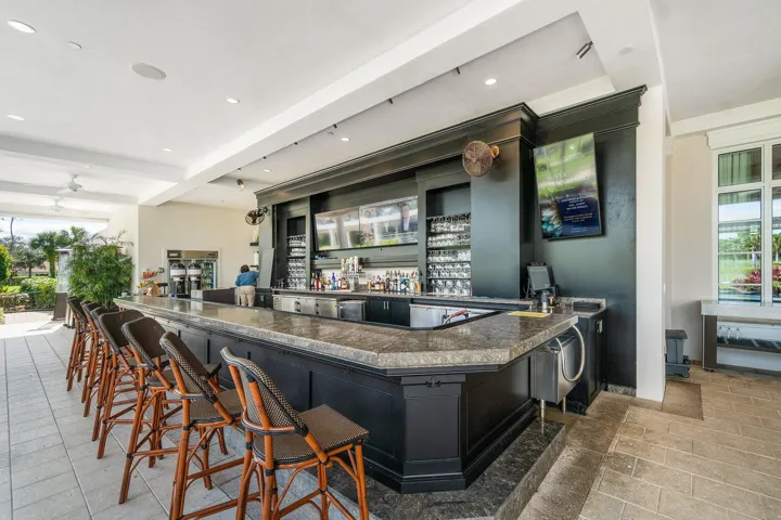 Outdoor Bar