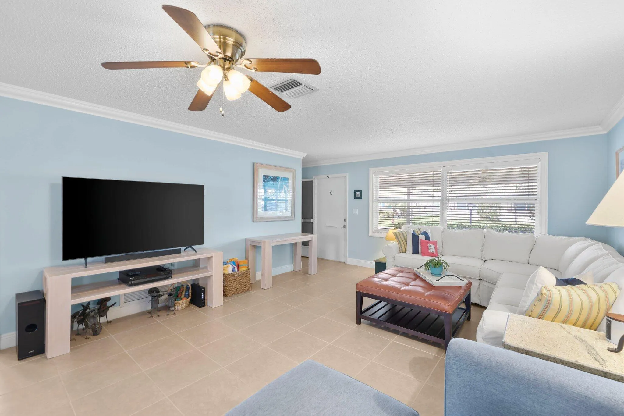 2114 Southwest 13th Pl - 12.jpg-SMALL