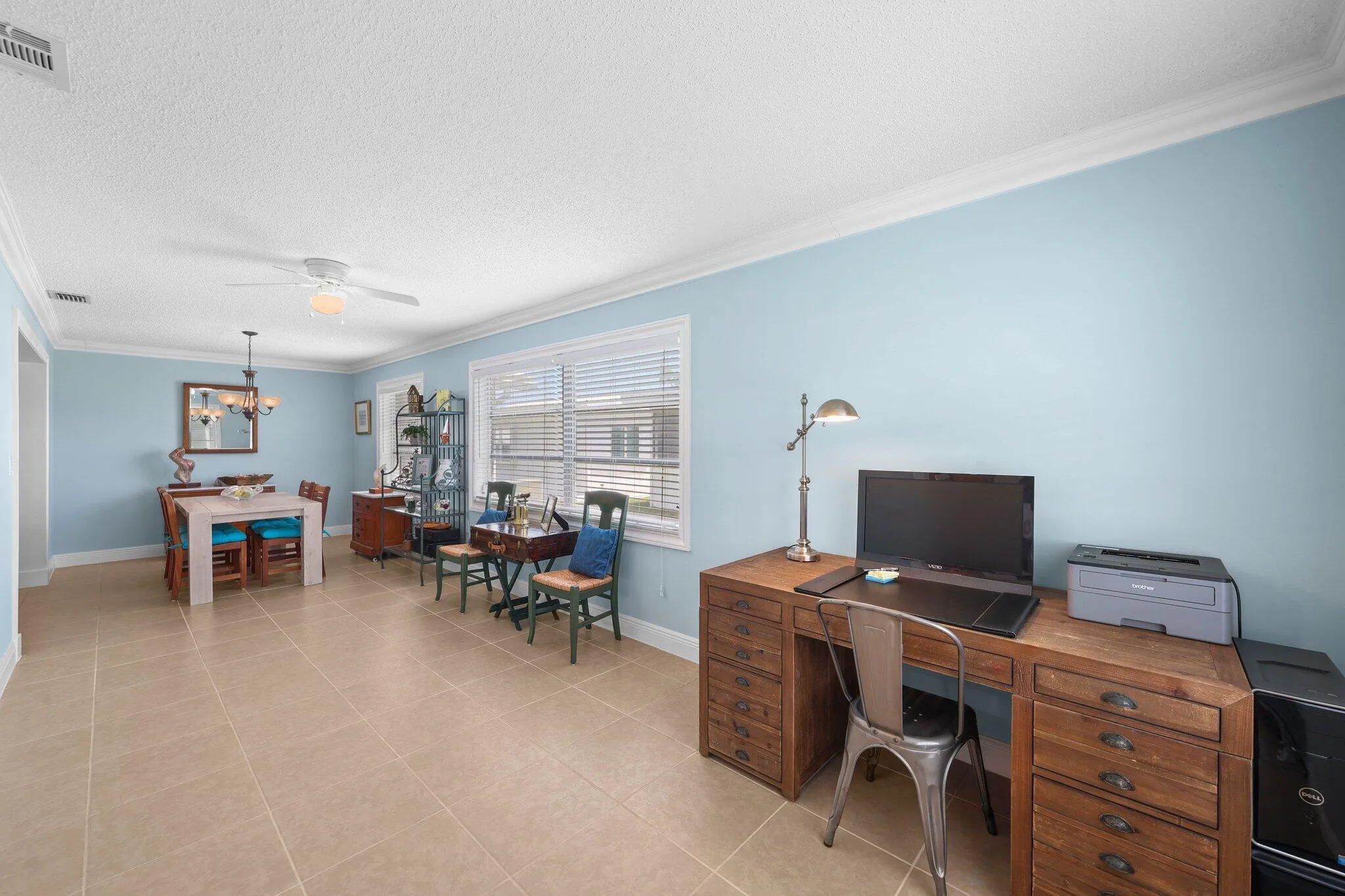 2114 Southwest 13th Pl - 26.jpg-SMALL