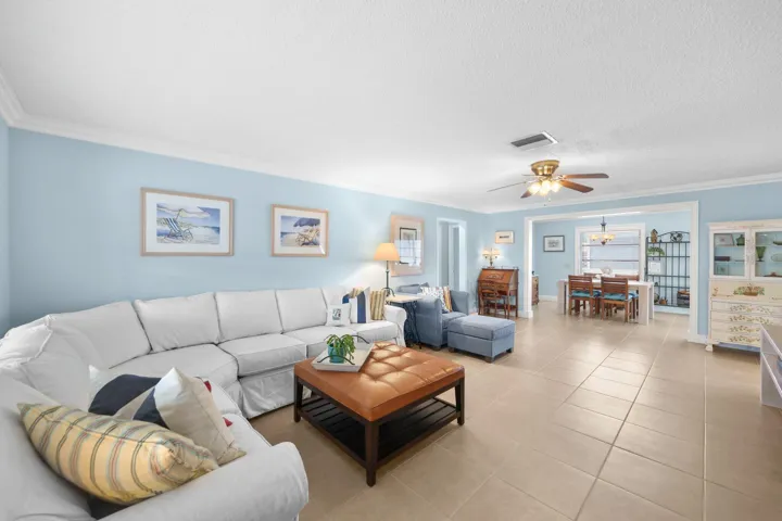 2114 Southwest 13th Pl - 10.jpg-SMALL