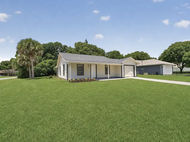 1373 32nd Ave (1 of 31)