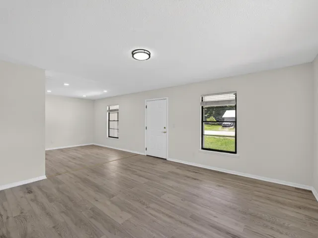 1373 32nd Ave (6 of 31)