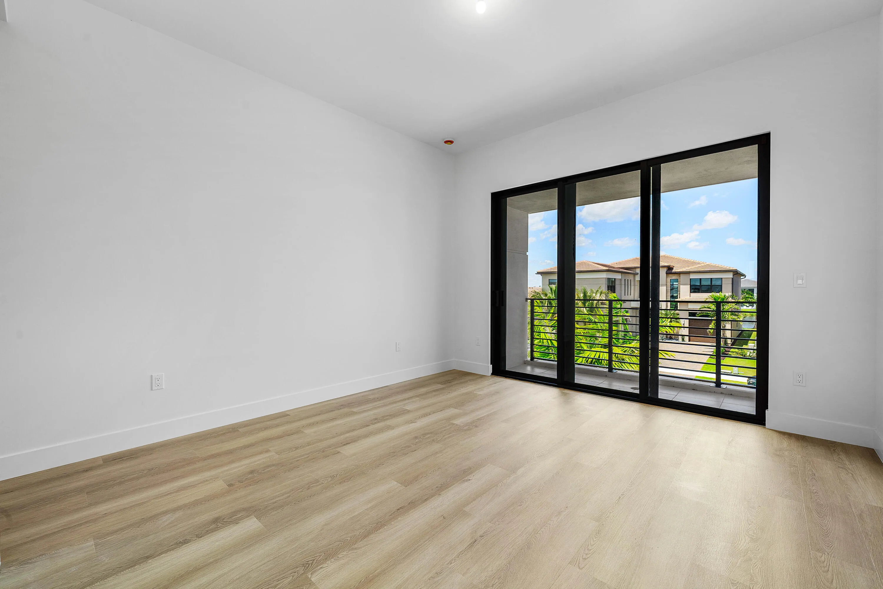 054-9516RiversideParkDrive-BocaRaton-FL-