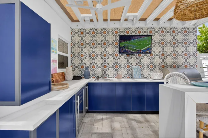 Summer Kitchen