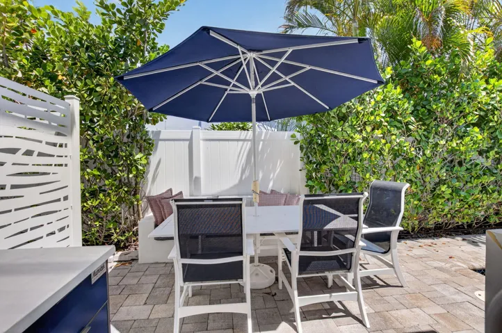 Summer Kitchen