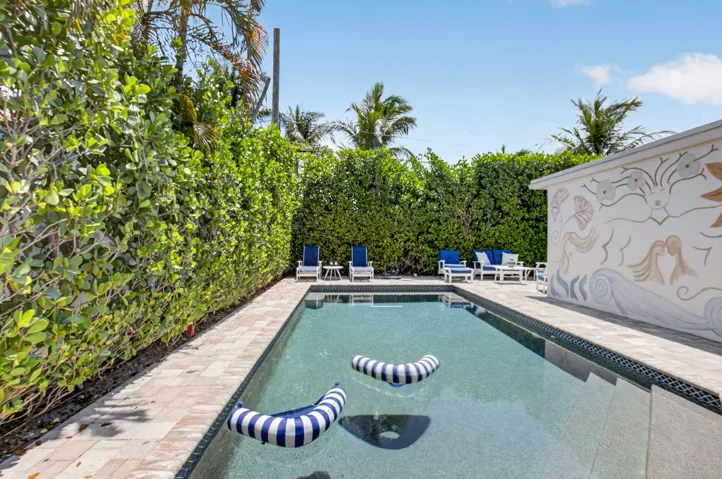 Salt Water Pool