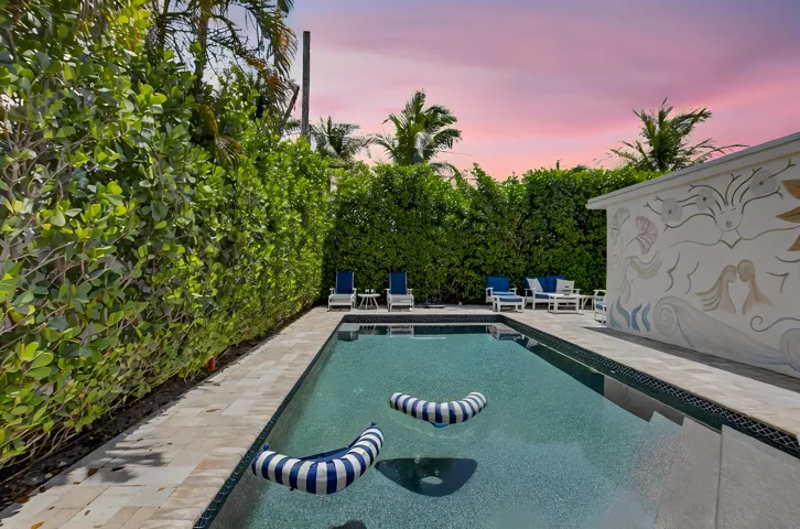 Salt Water Pool