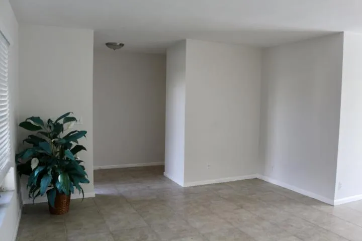 9 Burning Tree - Family Room