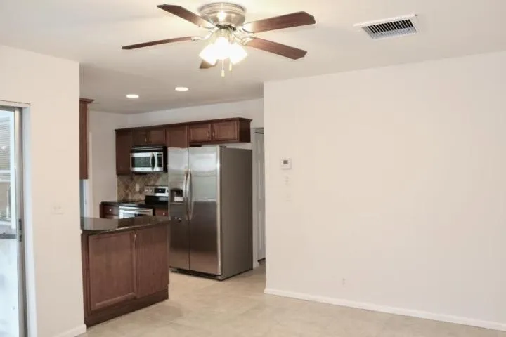 9 Burning Tree - Kitchen 4