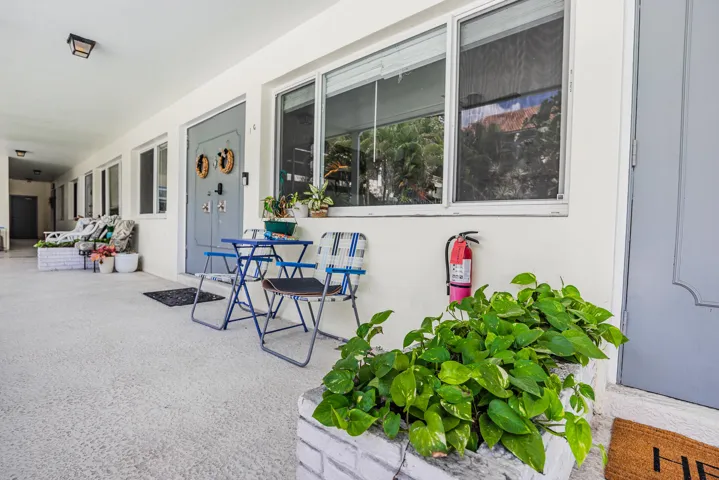 1308BayviewDr-16