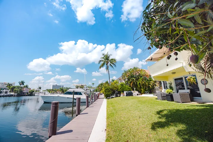 1308BayviewDr-21