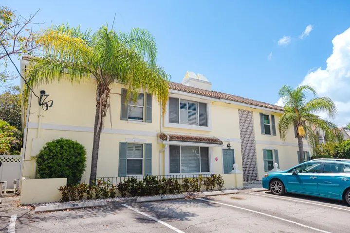 1308BayviewDr-24