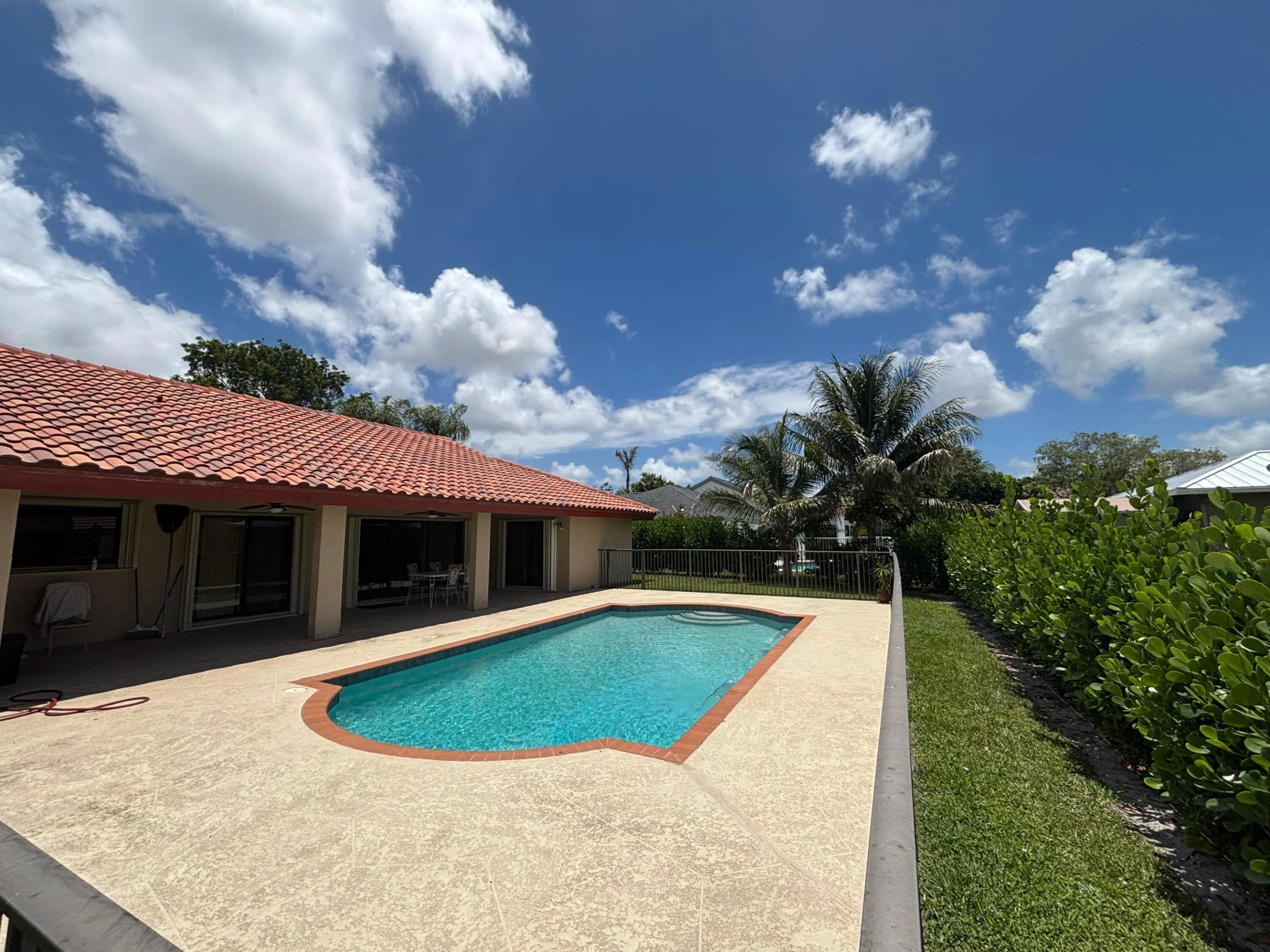 Private pool