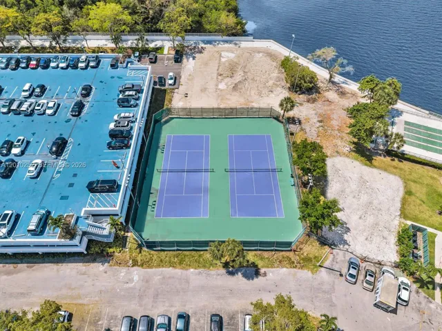 Tennis Courts