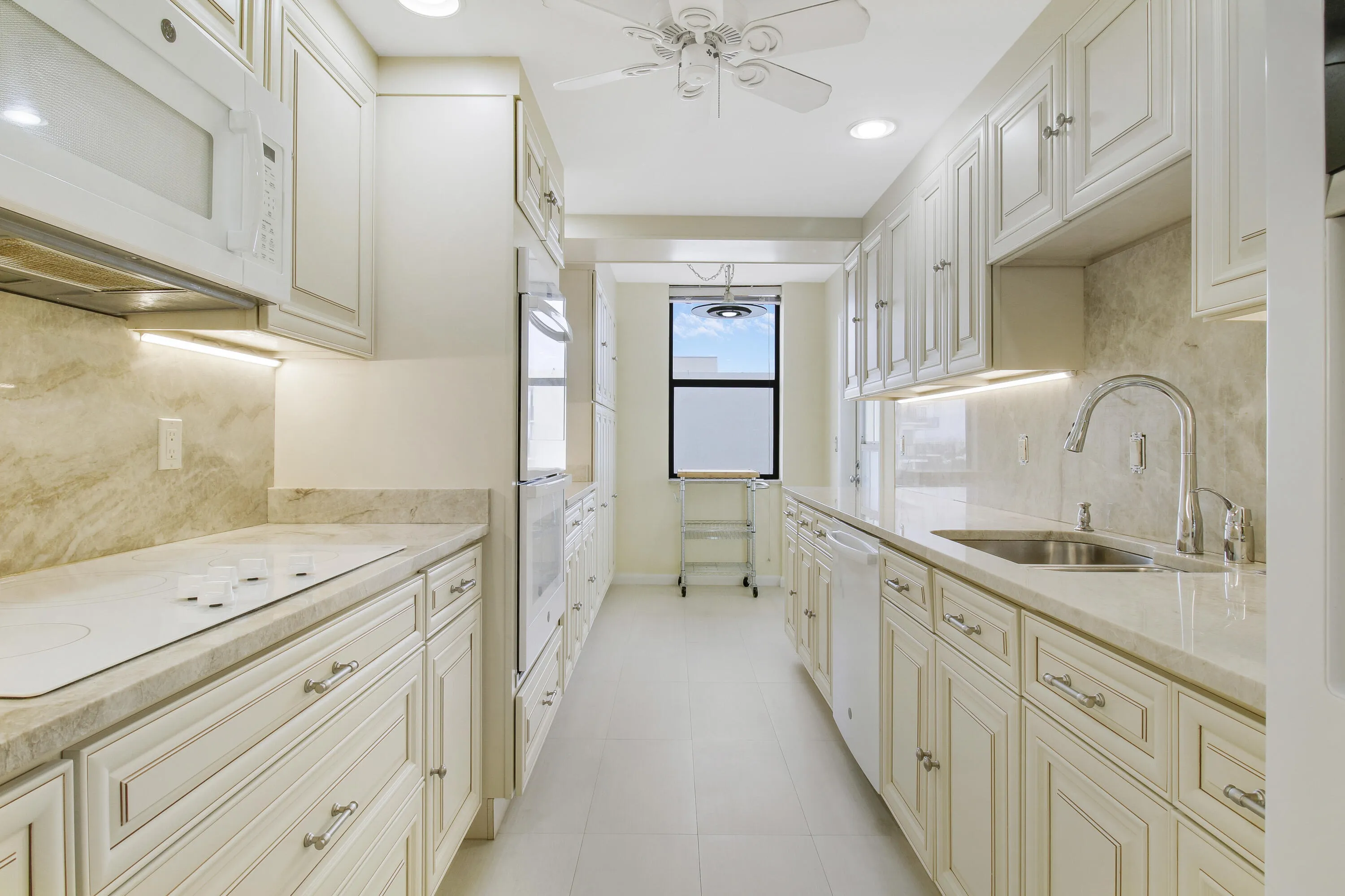 3456 Kitchen