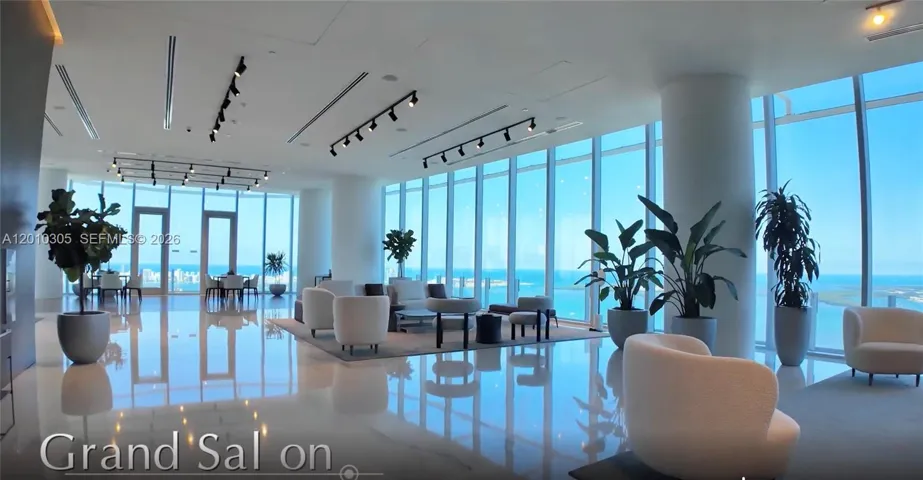 Grand Salon