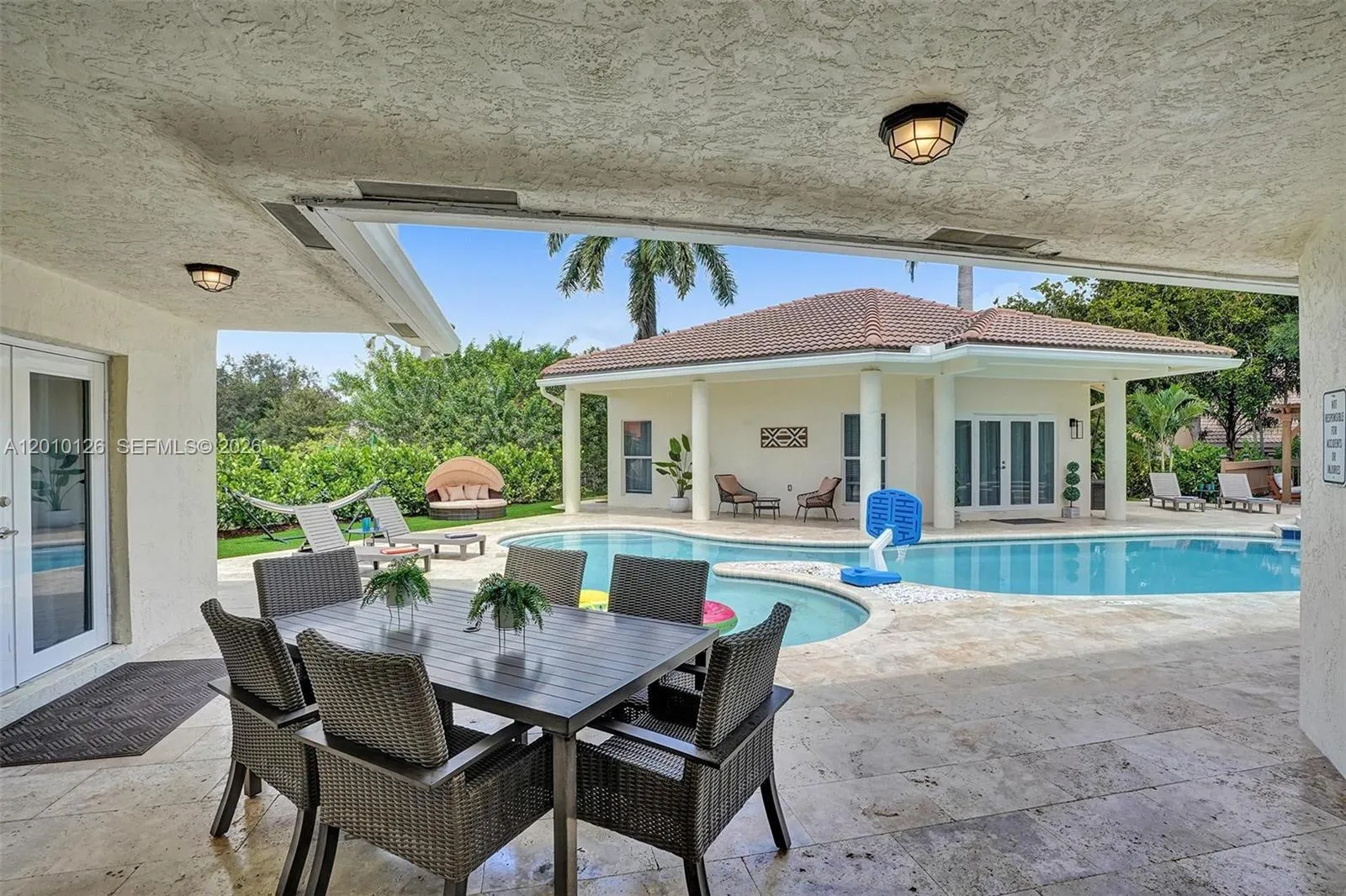Property photo 84