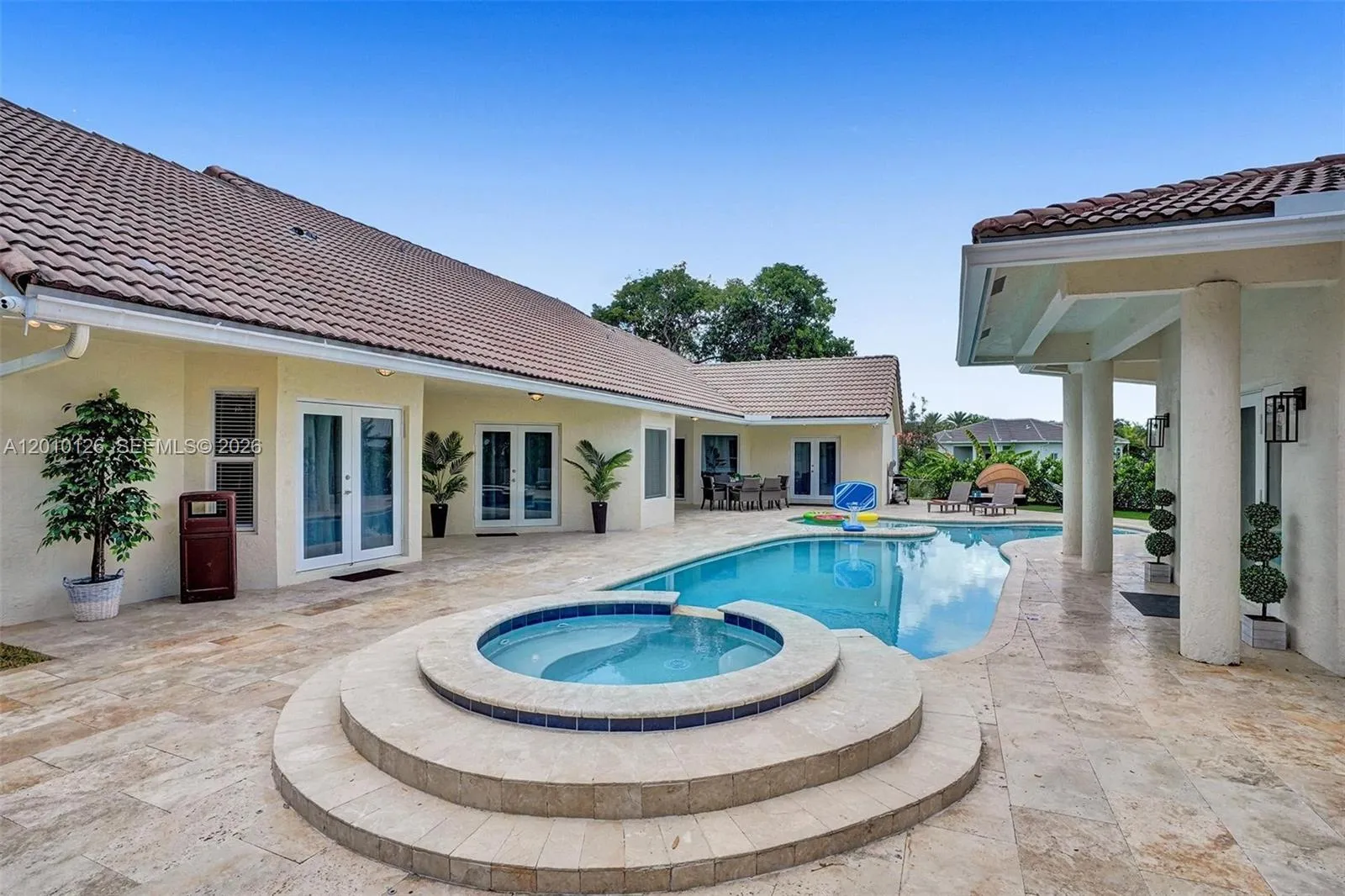 Property photo 92
