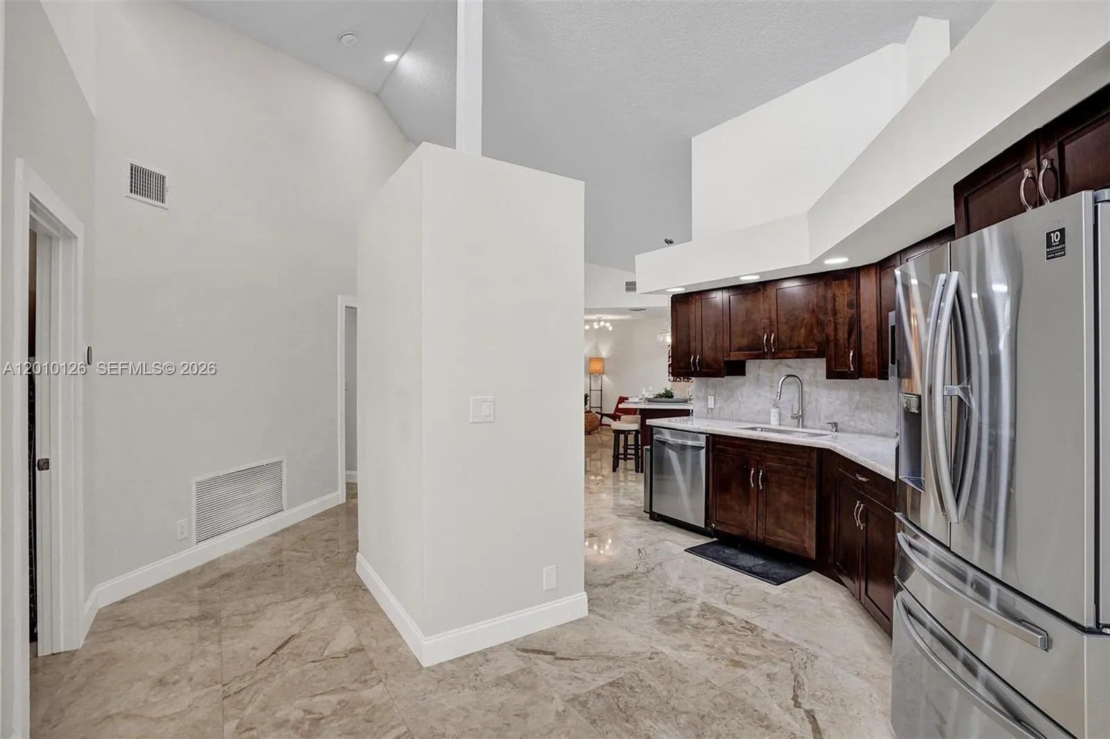 Property photo 109