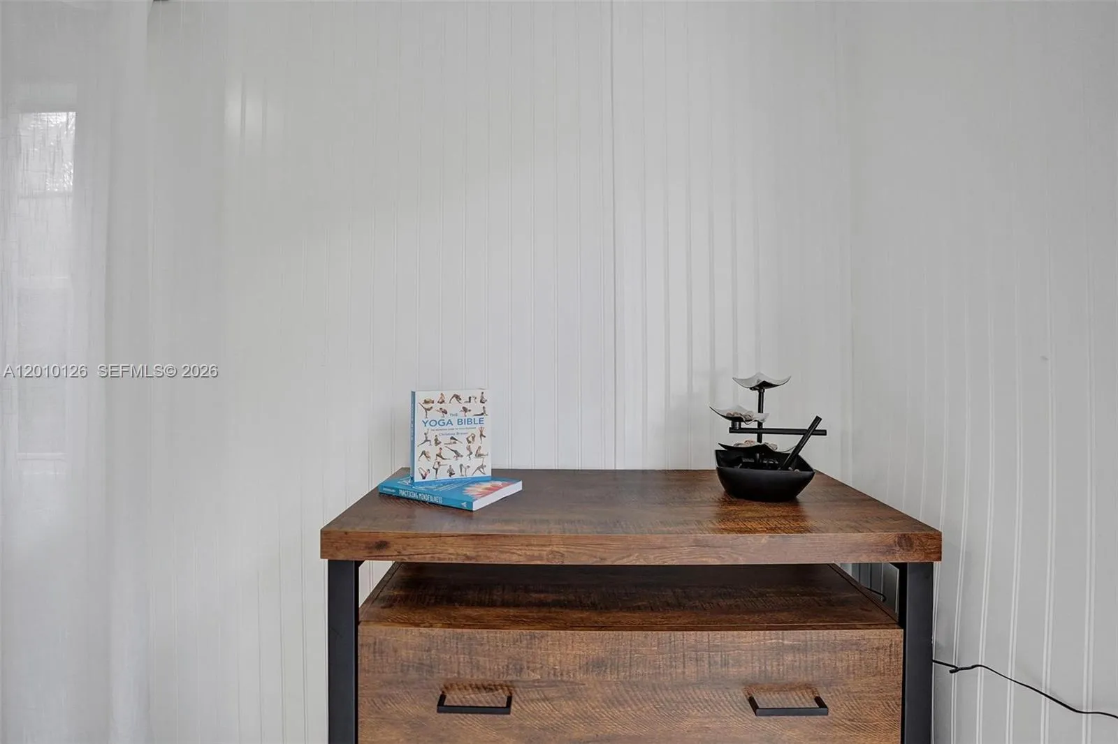 Property photo 100