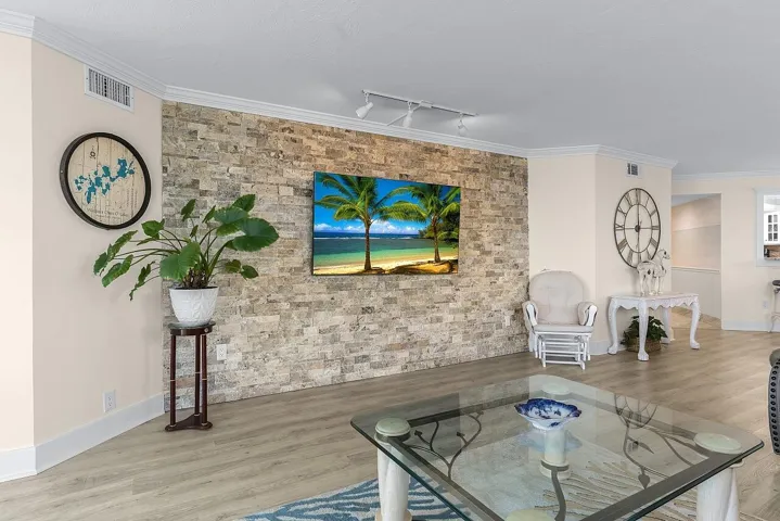 5790-Hwy-A1A-2A-HigMedia-022-1280