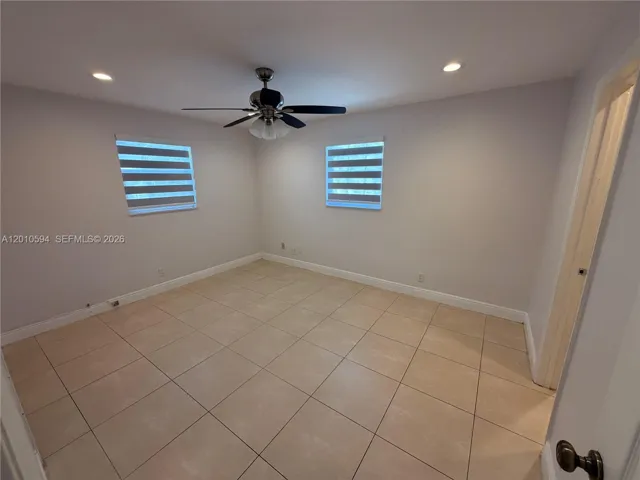BEDROOM #2