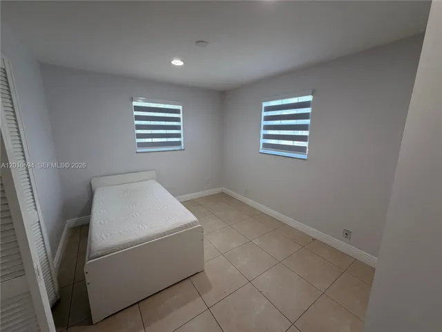 BEDROOM #4
