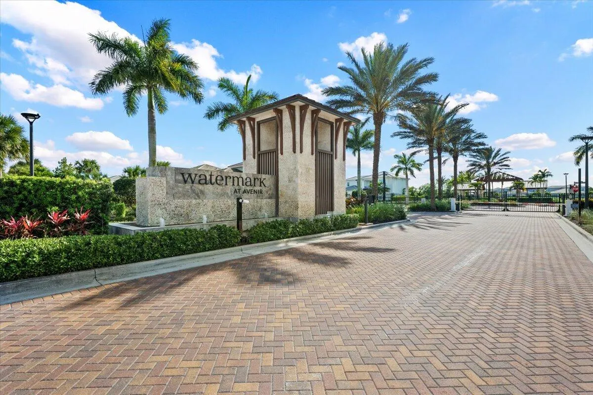 Neighborhood Entrance