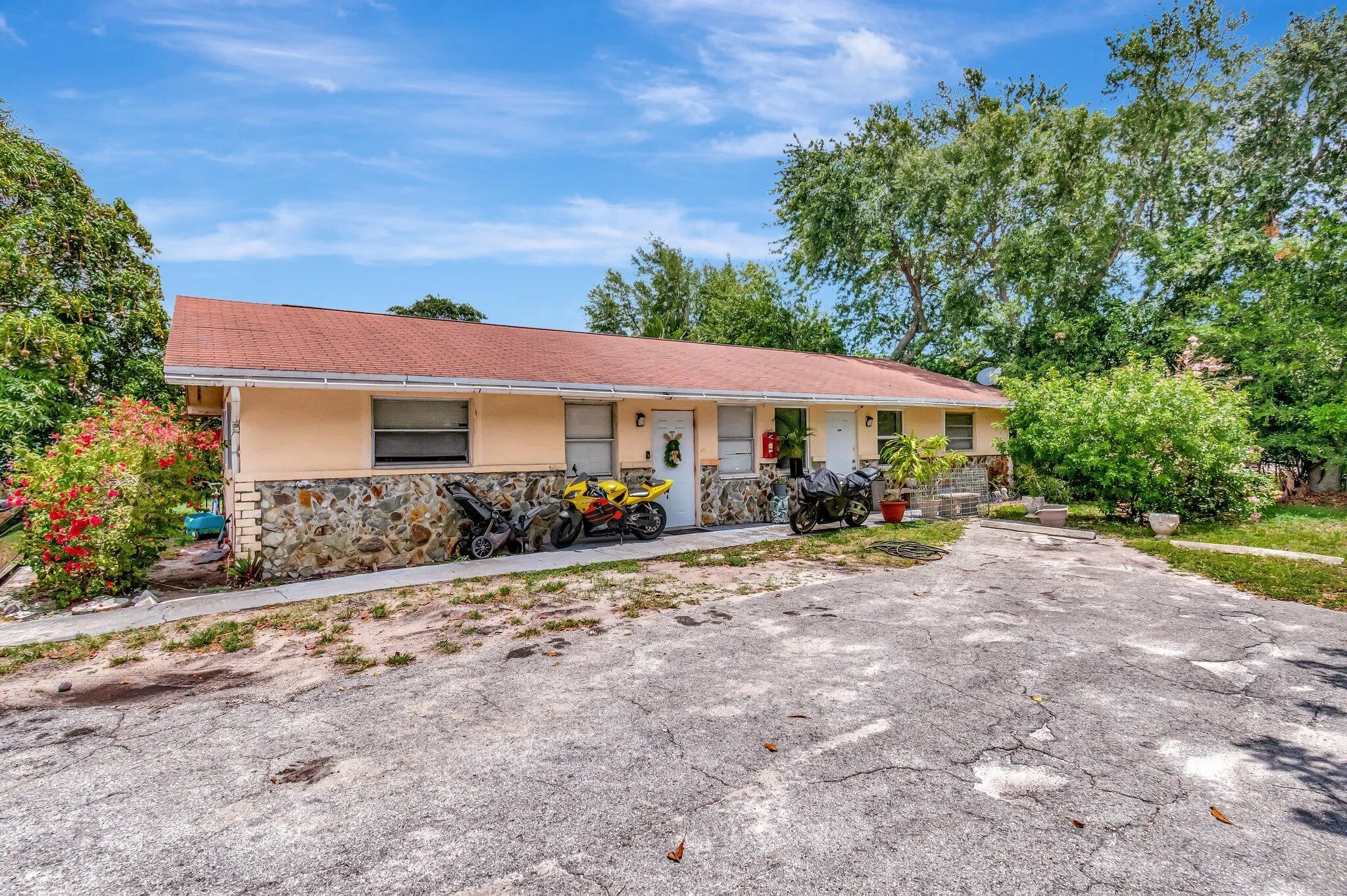 Property photo 48