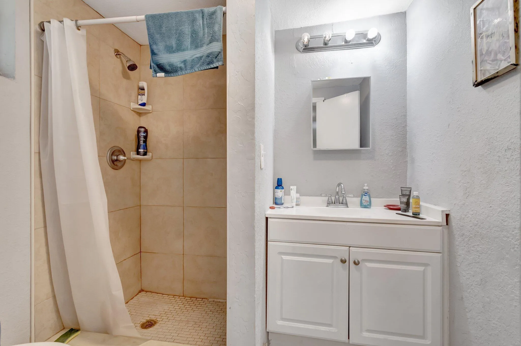 Property photo 90