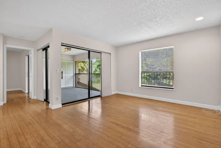 11-web-or-mls-3713 -4758