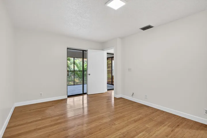24-web-or-mls-3713 -4837