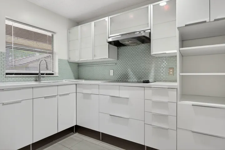 14-web-or-mls-3713 -4780