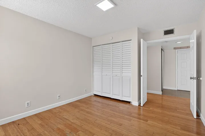 32-web-or-mls-3713 -4873